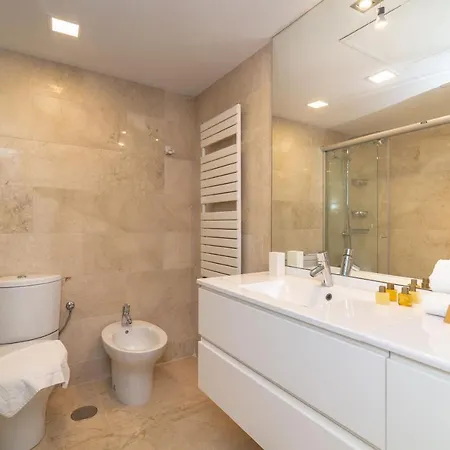 Vacation I Terrazas De Banus, Comfy And Stylish Apartment, Puerto Banus Marina, 24-7 Security Marbella