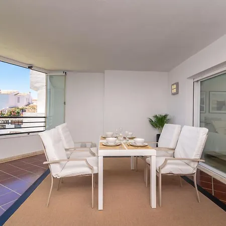 Vacation I Terrazas De Banus, Comfy And Stylish Apartment, Puerto Banus Marina, 24-7 Security * Marbella